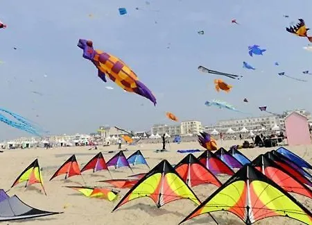 アパート Proche Avec Au 1er Etage Et 1 Au 2eme Etage Avec Baignoire Berck