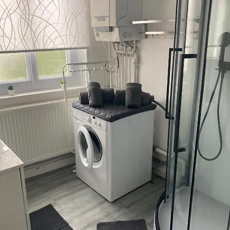 Proche Avec Au 1er Etage Et 1 Au 2eme Etage Avec Baignoire * Berck