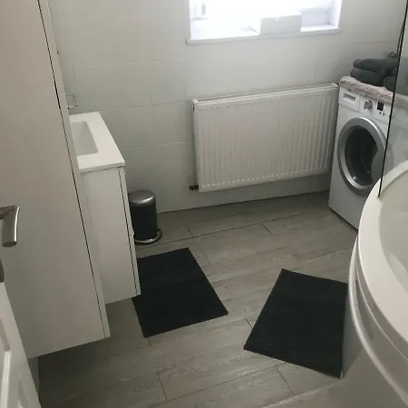 Proche Avec Au 1er Etage Et 1 Au 2eme Etage Avec Baignoire Berck